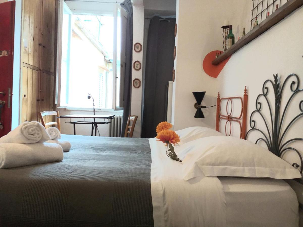 Suite Via Faenza Флоренция Экстерьер фото