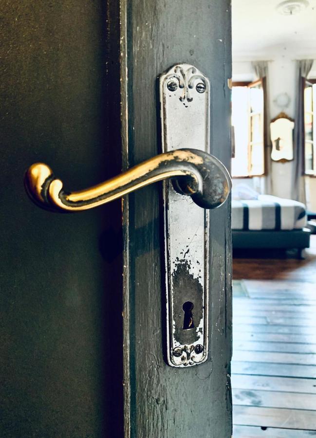 Suite Via Faenza Флоренция Экстерьер фото